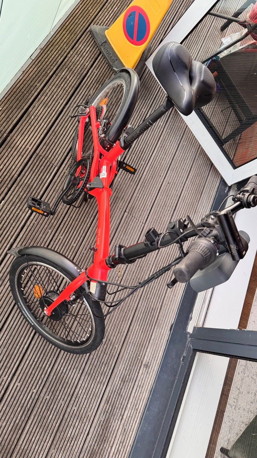 Oxylane Folding Bike with Swytch Max E-Kit
