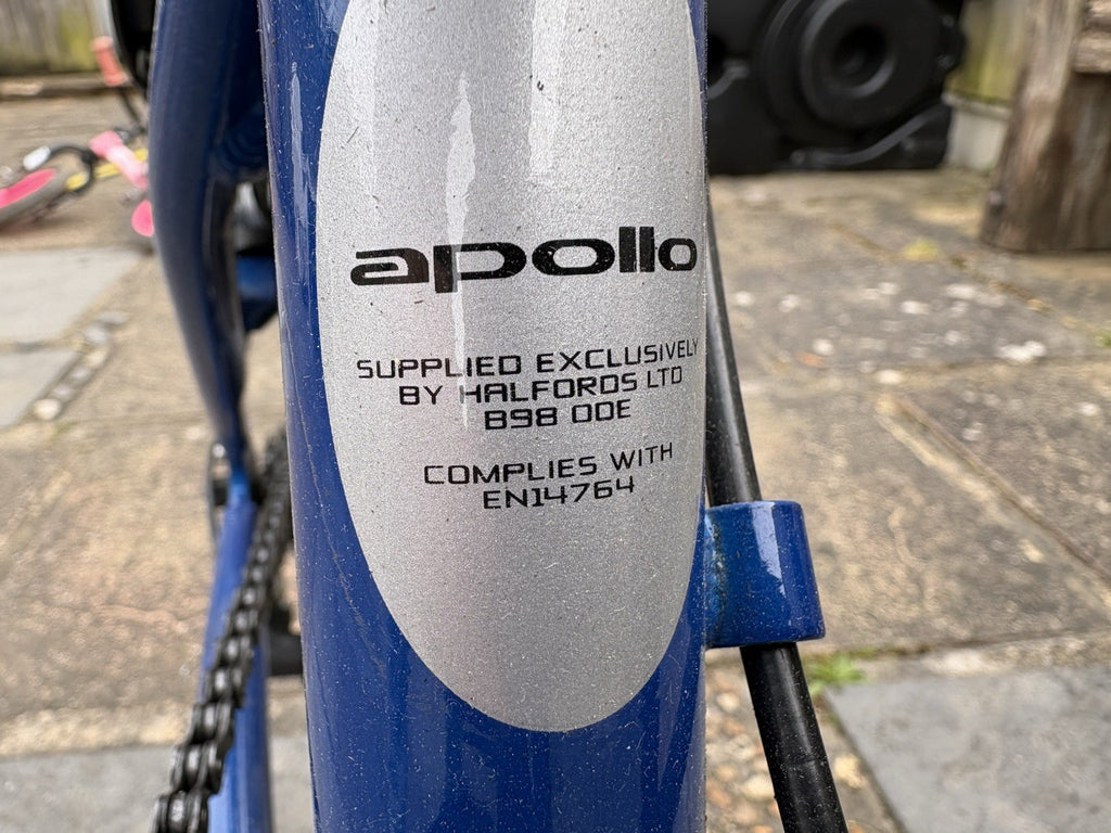 Apollo Tuck Folding Bike 20" 6-Speed