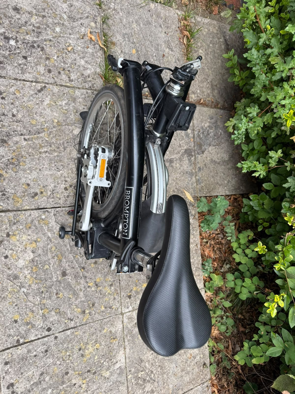 Brompton Folding Bike (black, 3 gears)