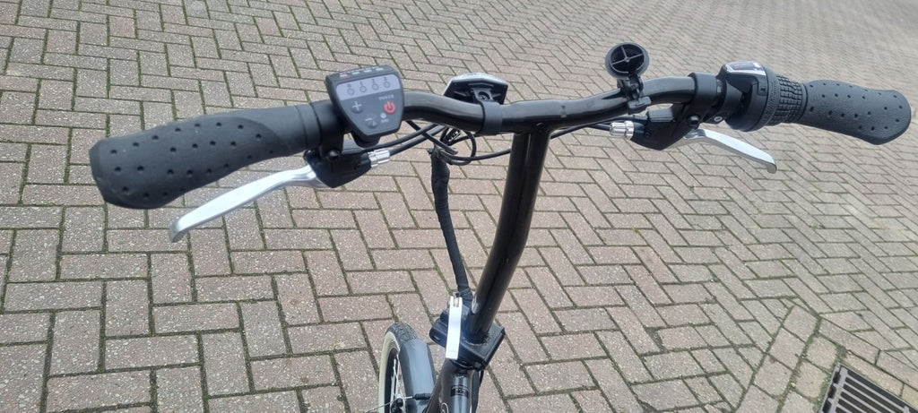 elife Infusion Power Assisted Folding Bike 153cm × 30cm x 94cm L/ W/H Used Once