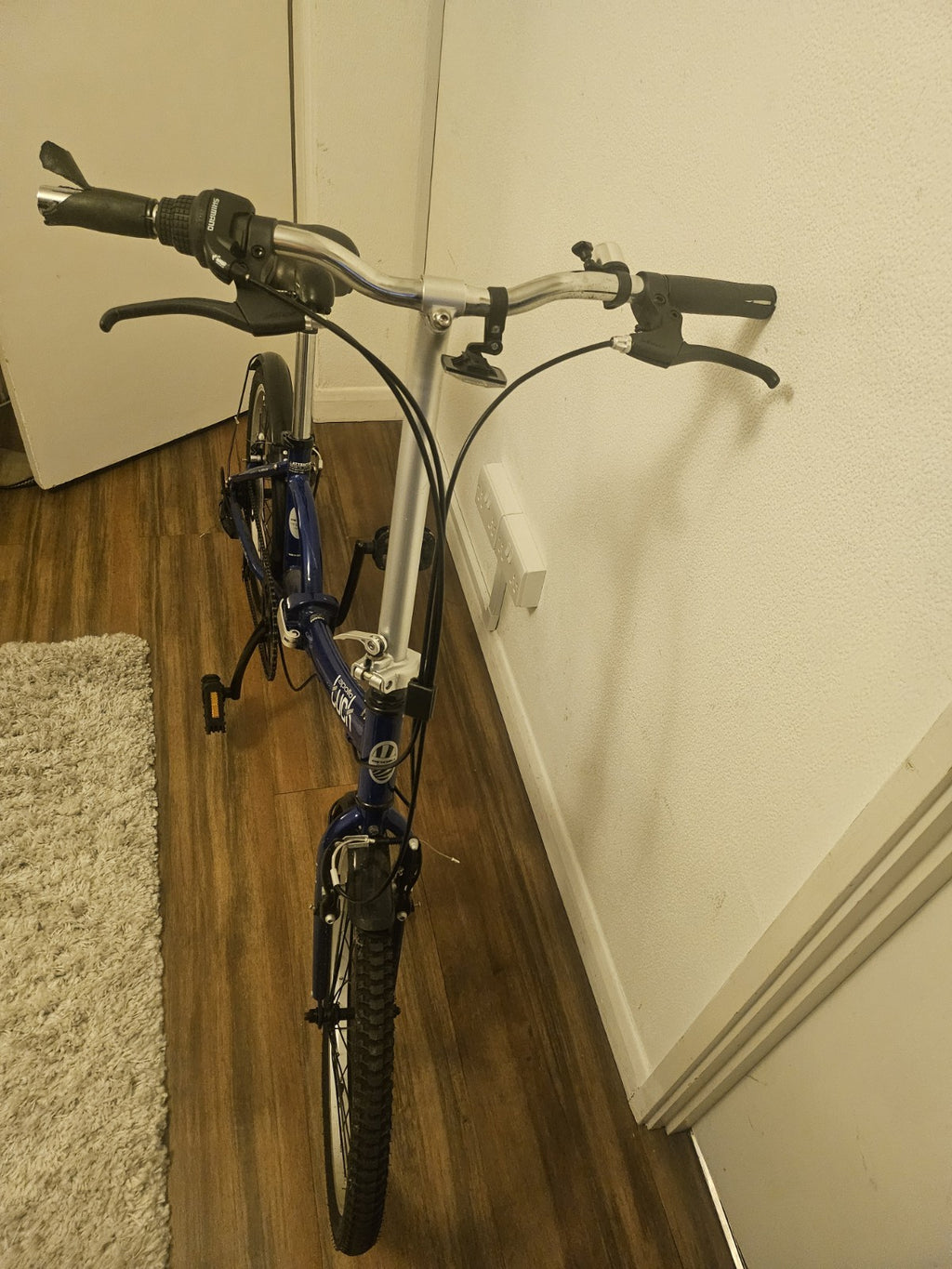 Bicycle Apollo Tuck Folding