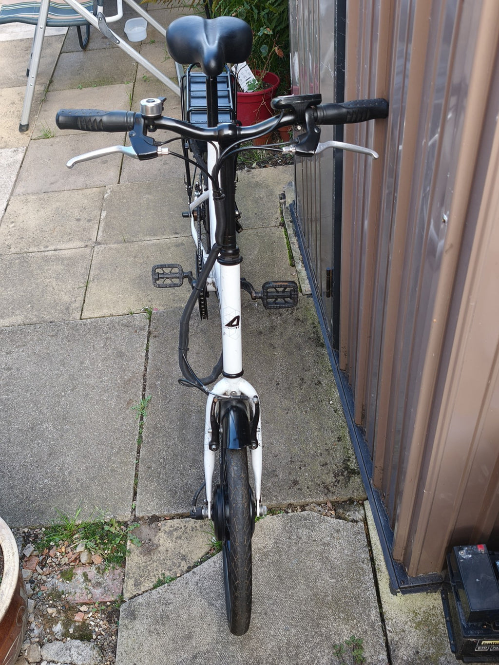 Assist 20" - Wheels, Single Speed ( Not - Folding)  Single Speed Good Condition.