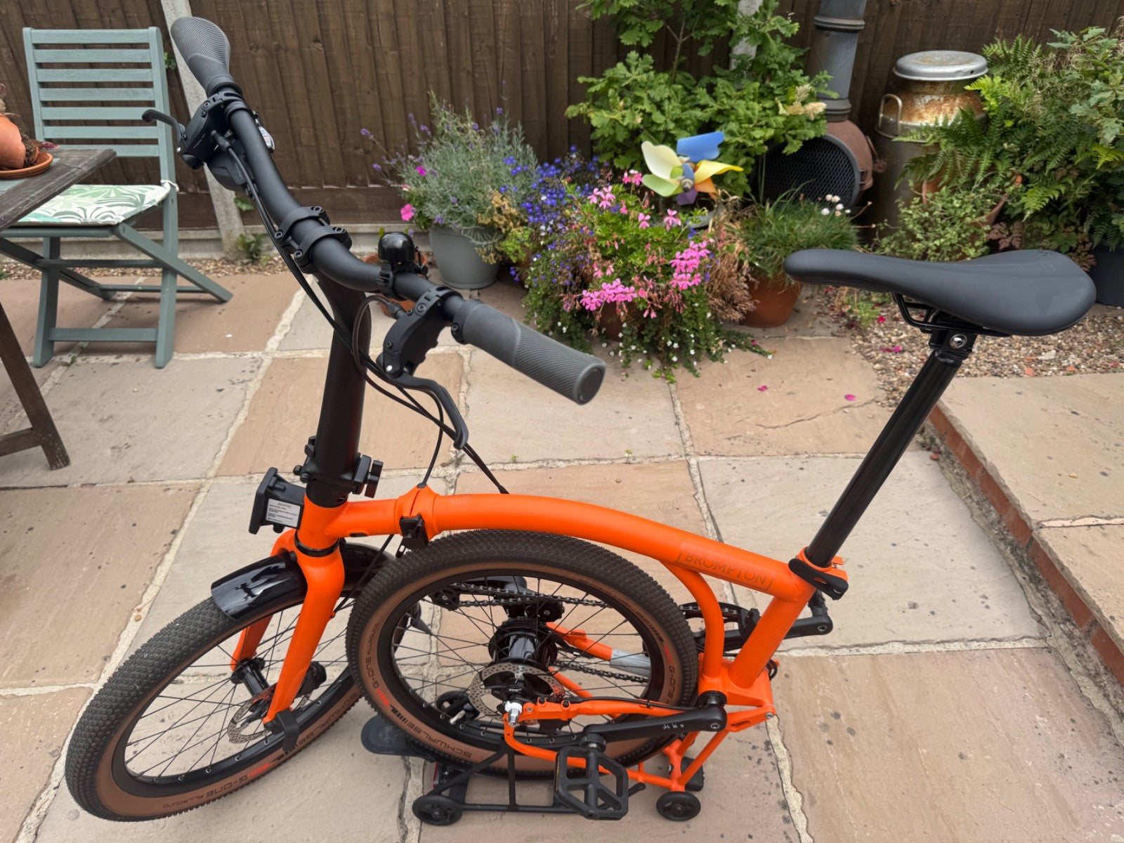 Brompton G Line Folding Bike - Small - Roller Frame - 8 Speed Alfine - Mudguards
