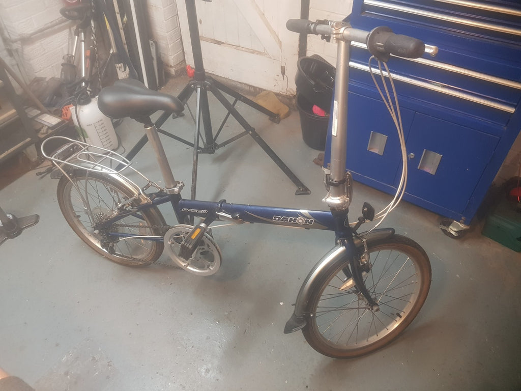 dahon speed d7 folding bike