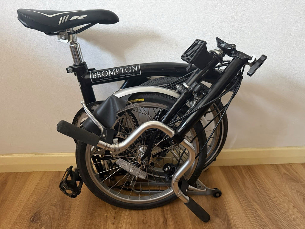 Brompton  M6R (6 Speed) folding bicycle -  (GOOD CONDITION)