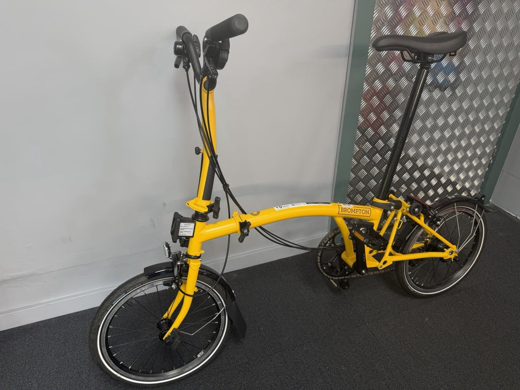 Brompton C Line 6 Speed Folding Bike Bumblebee Yellow Brand New Condition