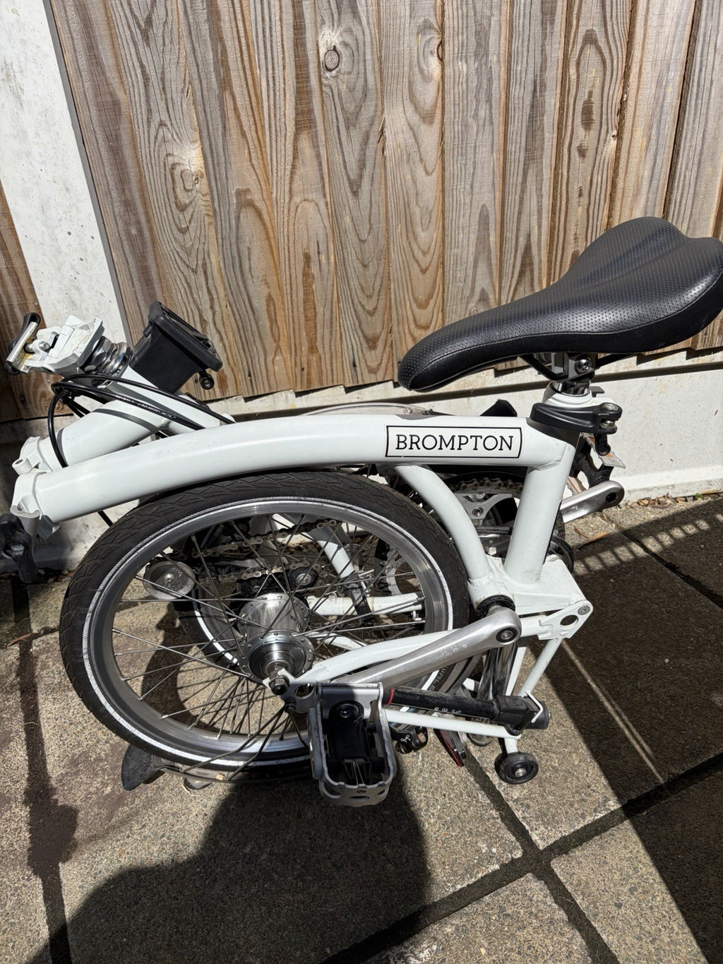 Brompton M3L 3 Speed Folding Bike 2019 White + Genuine Brompton Bag