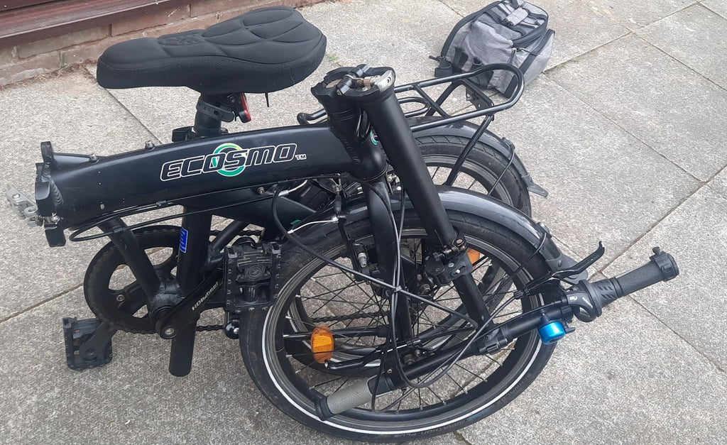 Ecosmo Folding Bike 20in Black, Mudguards, Rear Rack, 7-Speed, Reflectors