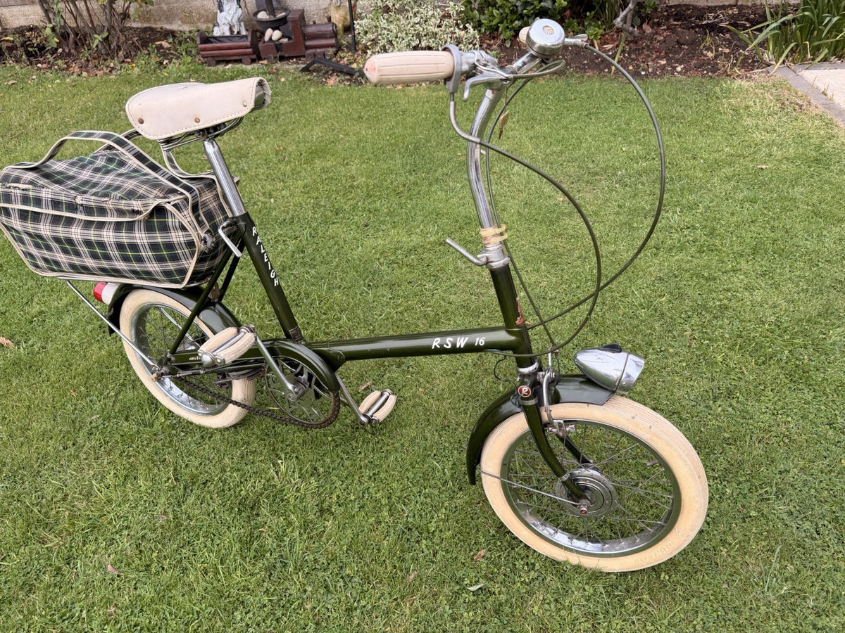 Vintage 1966 Raleigh RSW 16