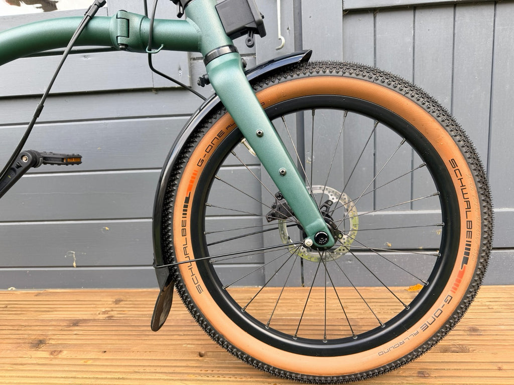 Brompton G Line Folding Bike – Roller Frame – 8 Speed – Forest Green – Medium