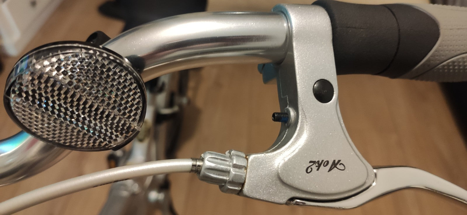 Giant Halfway Folding Bike - Rare Single-Sided Design - Excellent Condition