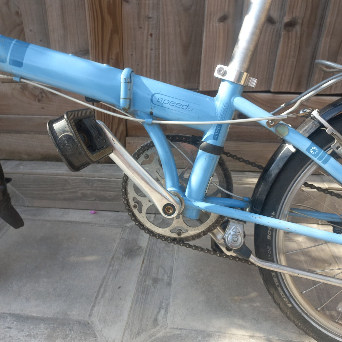 Dahon Speed D7 folding bike
