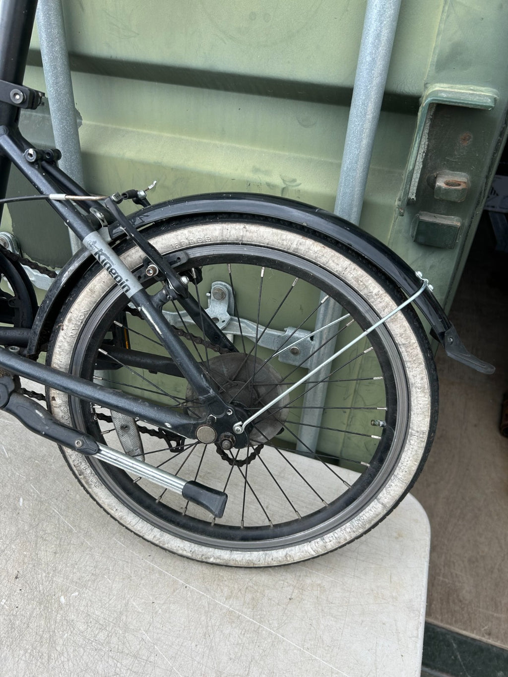 Dawes Kingpin 20" Folding Bike - Needs TLC Spares or Repair