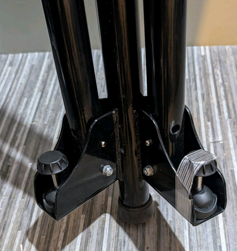 Minoura DW 2 Bike Bicycle FOLDING REPAIR STAND BRAND NEW