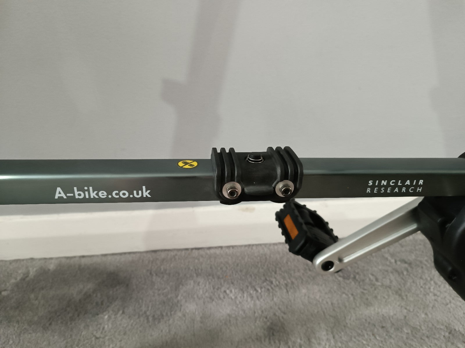 A-bike ZB01 Folding Mini Bike 6in Wheels Aluminium Silver/Black/Red