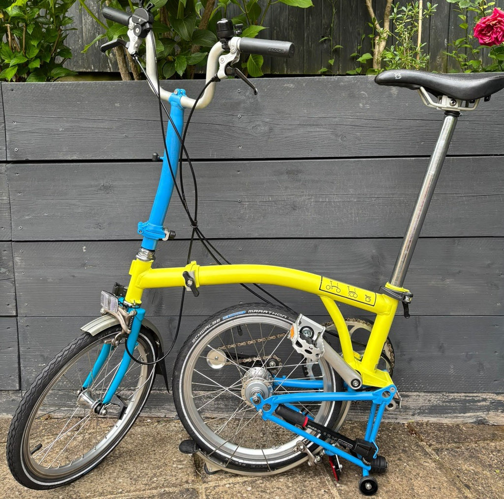 Brompton H3L Folding Bike 3 Speed C Line in Yellow / Blue
