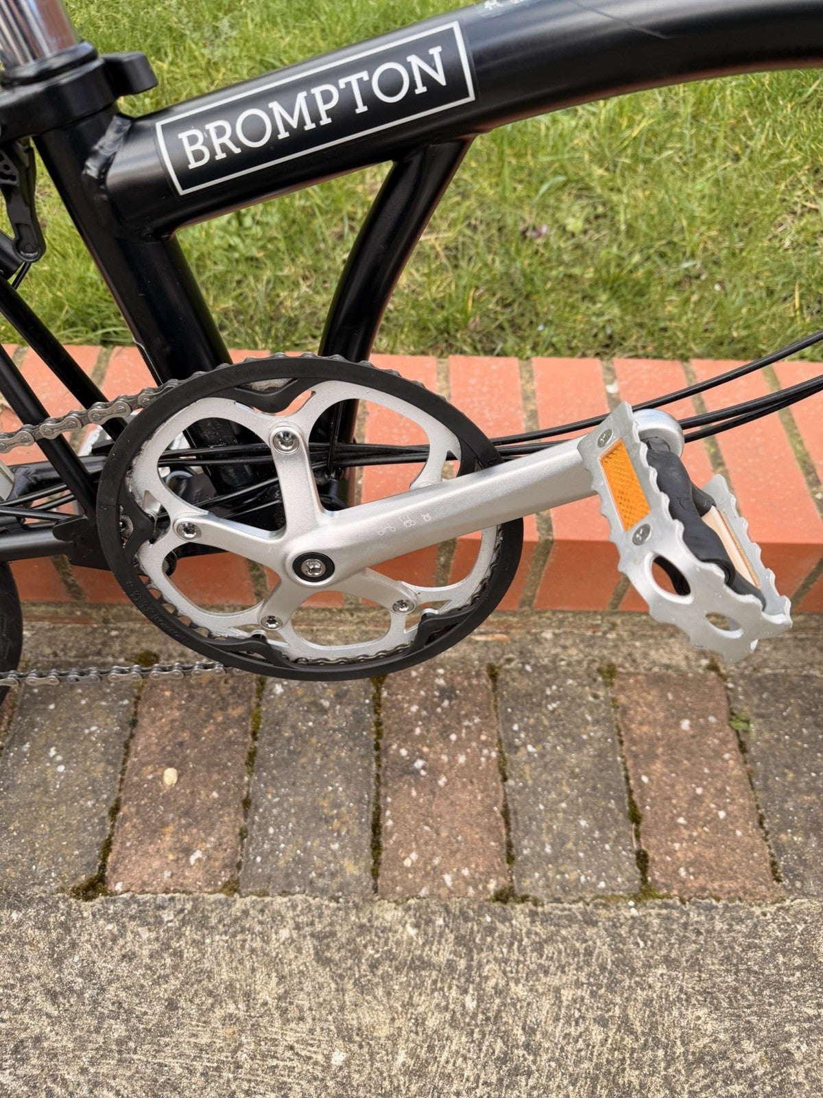 Brompton Folding Bike 6-Speed Black Satin