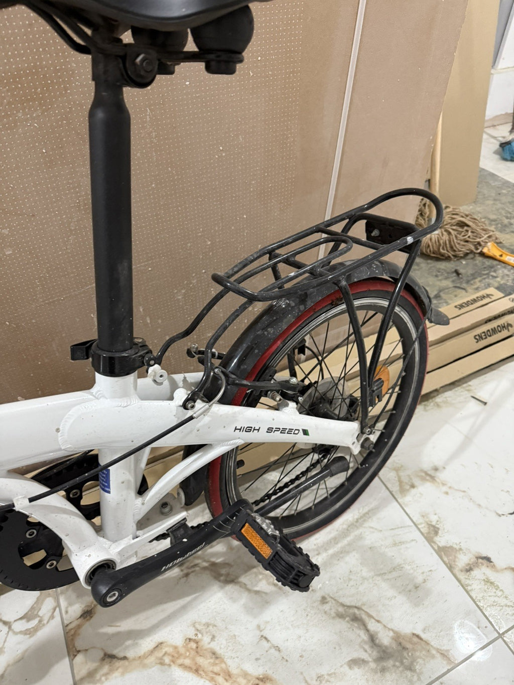 Folding City Bicycle Ecosmo 20" Wheel White, Alloy 7SP Shimano, 12kg-20AF09W