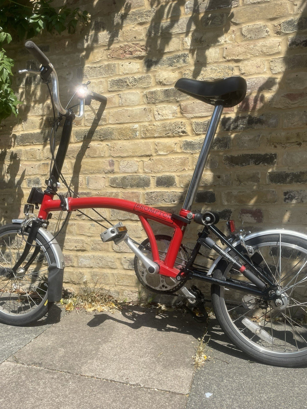 Brompton M3L Folding Bike - Red/Black