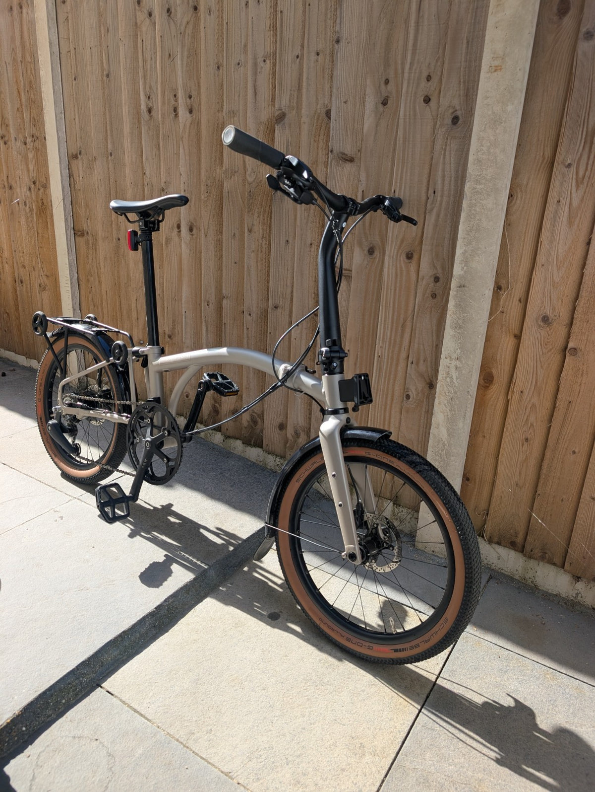 Brompton G Line Small Folding Bike 8-Speed, Traildust White w rack & mudguards