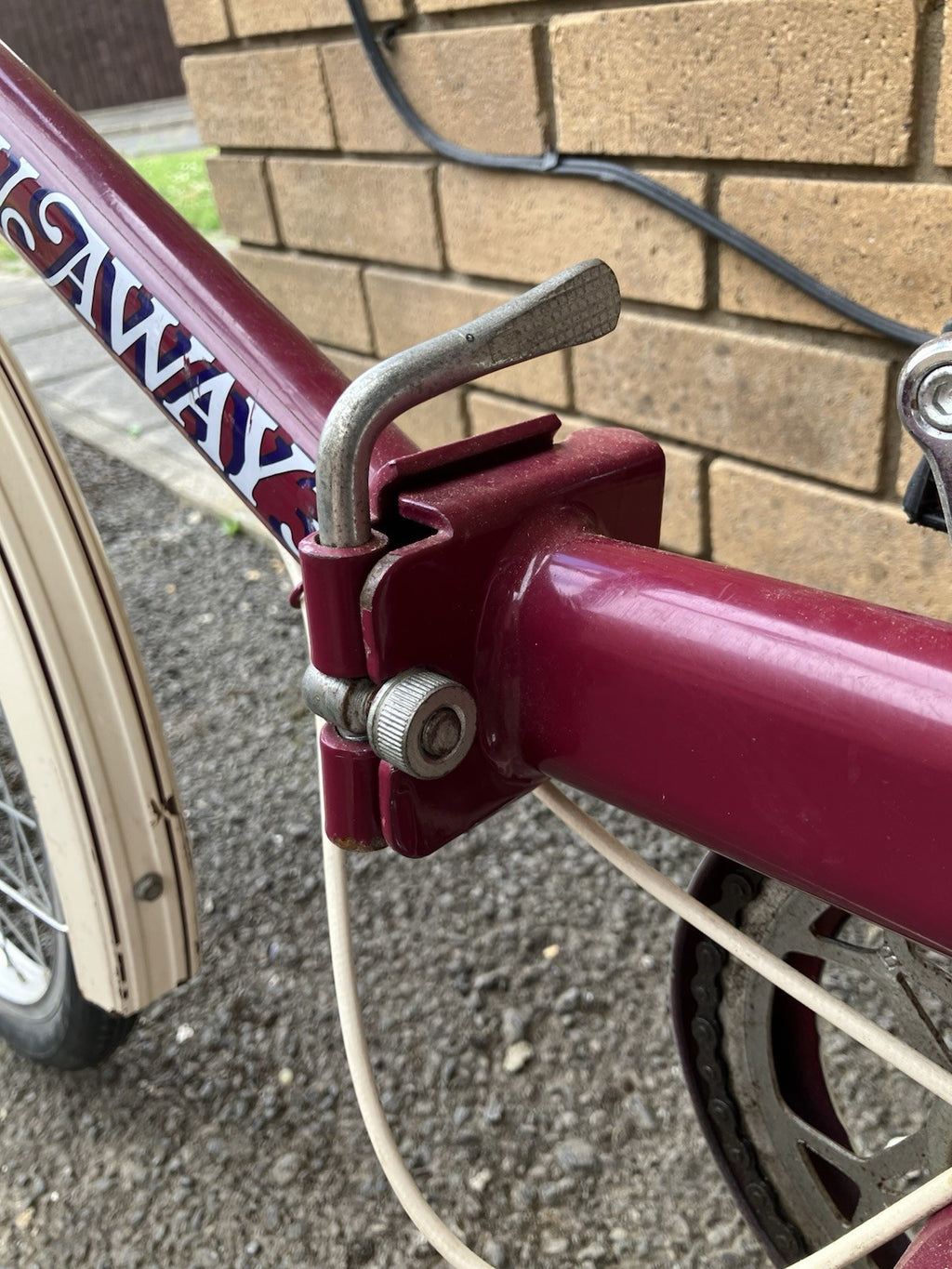 Ladies Foldable Bike £30 Easily Folded For Convenience No Longer Used