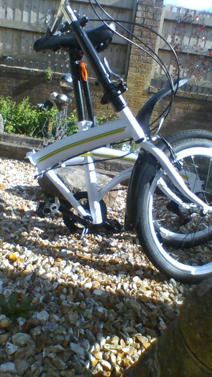 Adults Unisex Folding Bicycle 6-Speed Gears 20" Wheels vgc