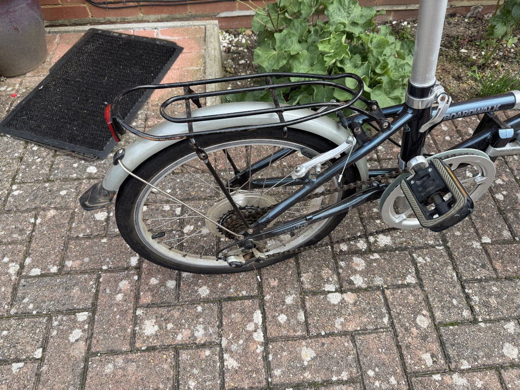 Raleigh Boardwalk Folding Bike 20" wheel