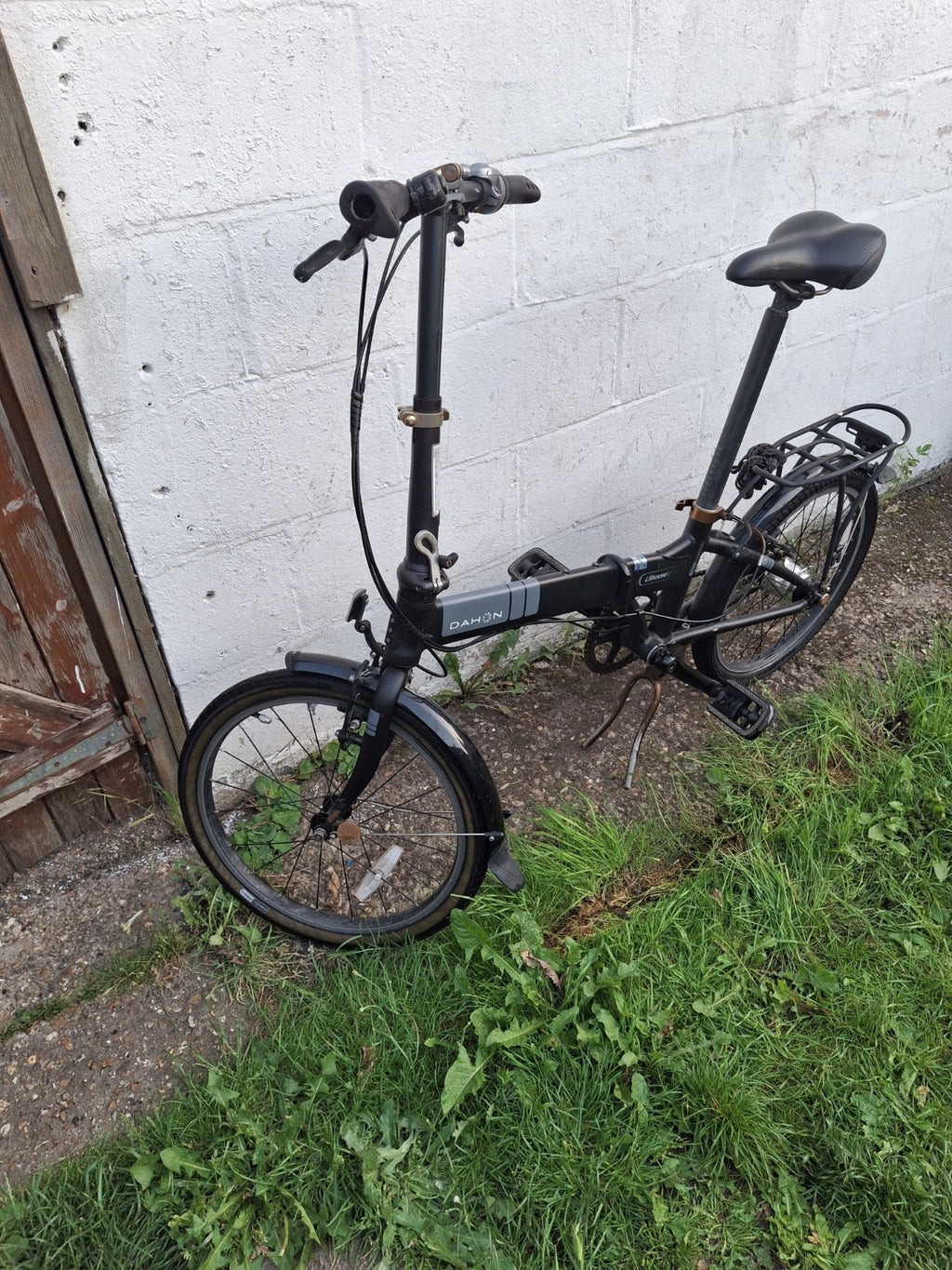 Dahon Vitesse i7 Folding Bike 20" Wheel - 7 Speed Shimano Nexus Hub, Black