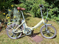 VOLT LS Metro,cream with crown handlebars and saddle. Immaculate condition.