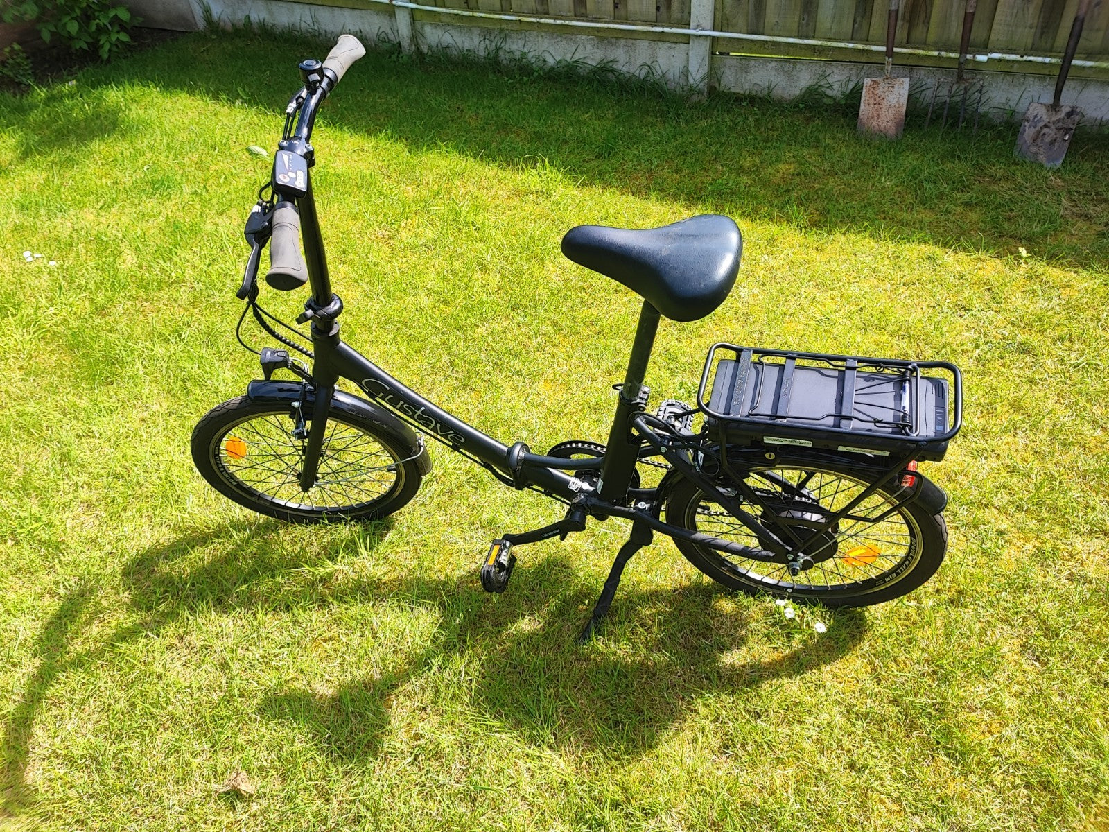 FOLDING BIKES HIS AND HERS both with Chargers and Keys