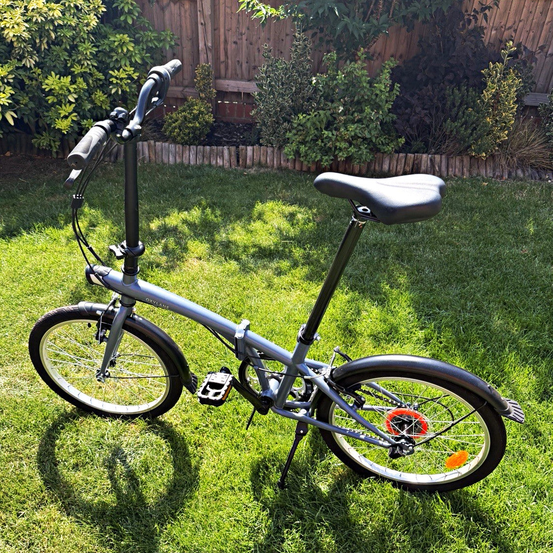 Decathlon Oxylane Folding Bike 20in Grey Mudguards Reflectors