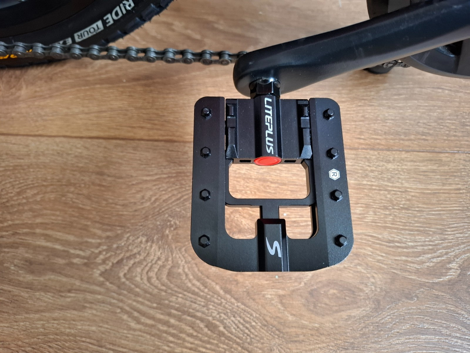 Carrera Intercity Disc 8-Speed Folding Bike With Accessories and more