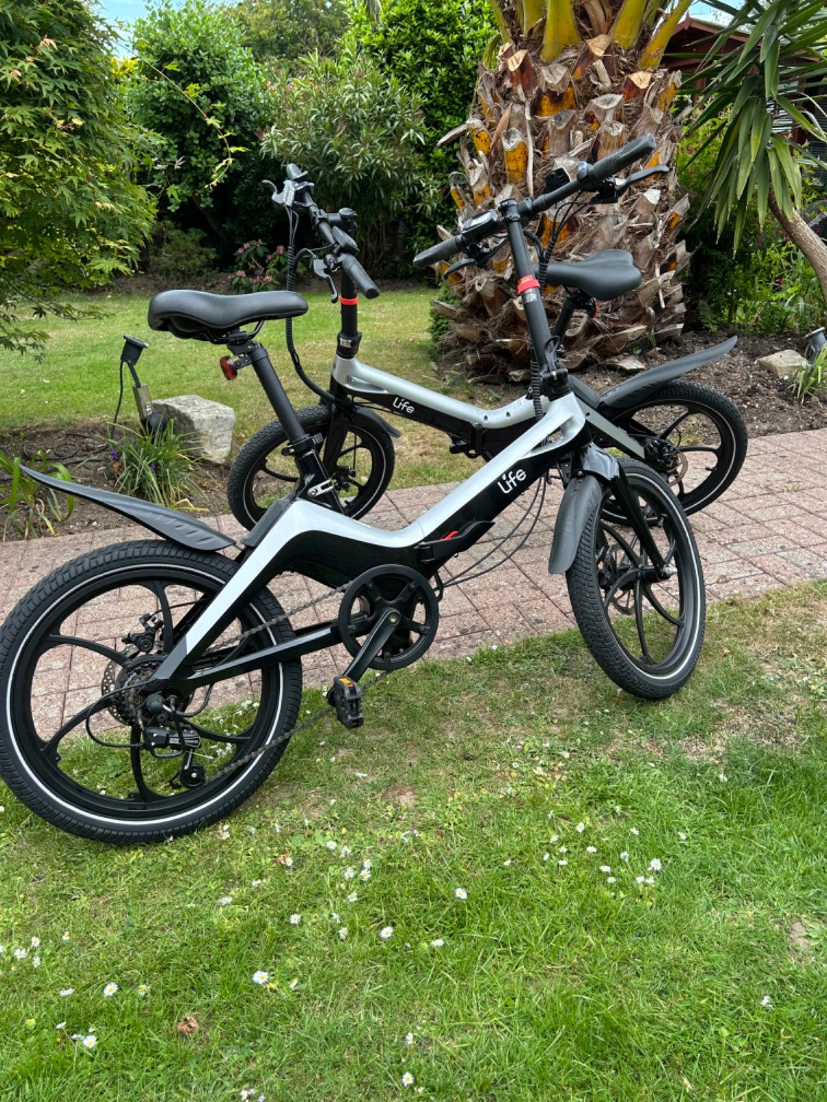 2 x Li-fe Flo, Folding electric bikes for sale