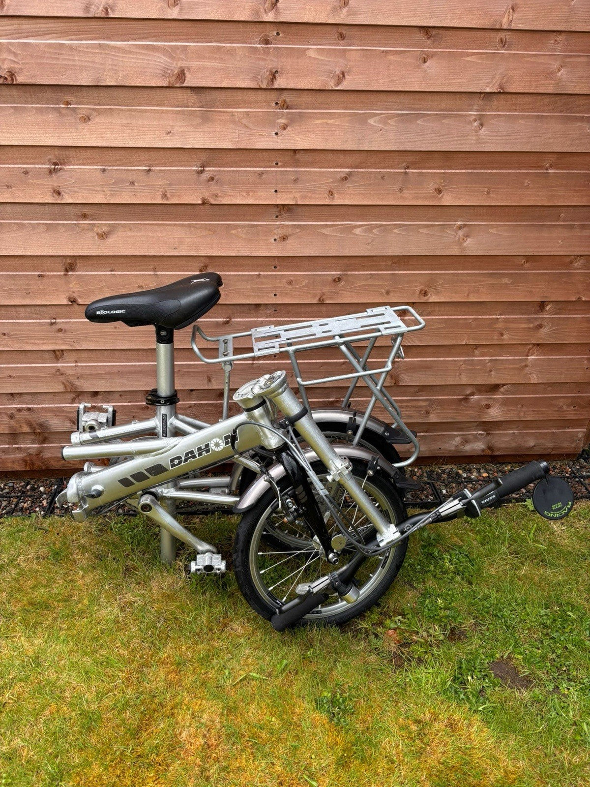 Dahon Presto Lite Folding Compact Bike Lightweight for Commuting / Motorhomes