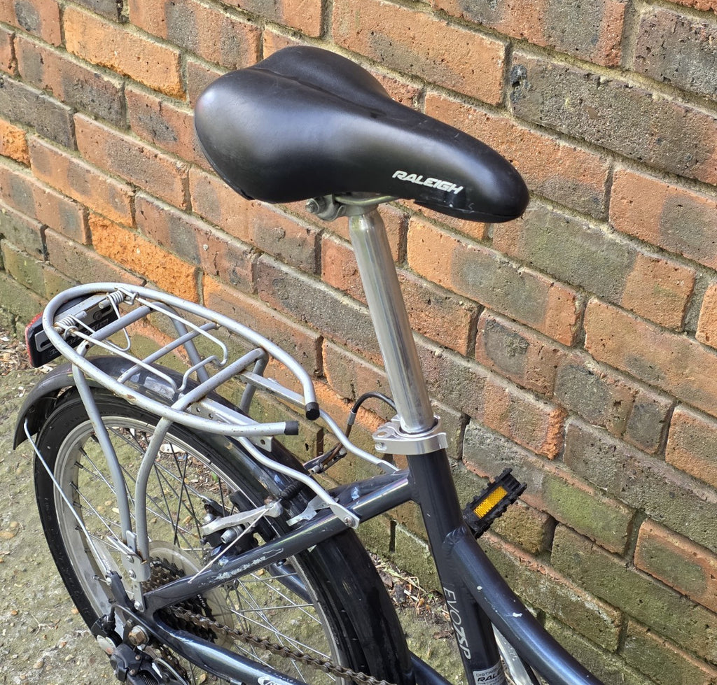 Raleigh EVO 7SP Folding Bike, Aluminum Frame, 20" Wheels, 7 Speed