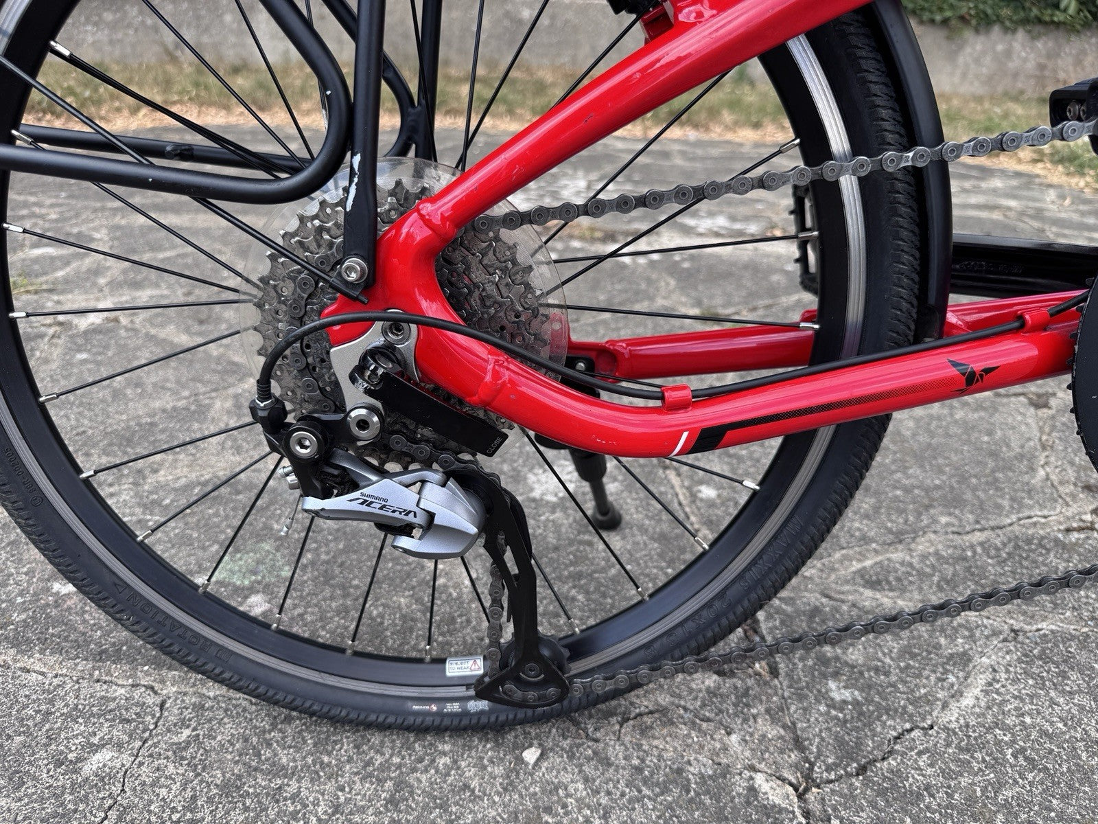 Tern Verge D9 Folding Bicycle Red - In Excellent Condition