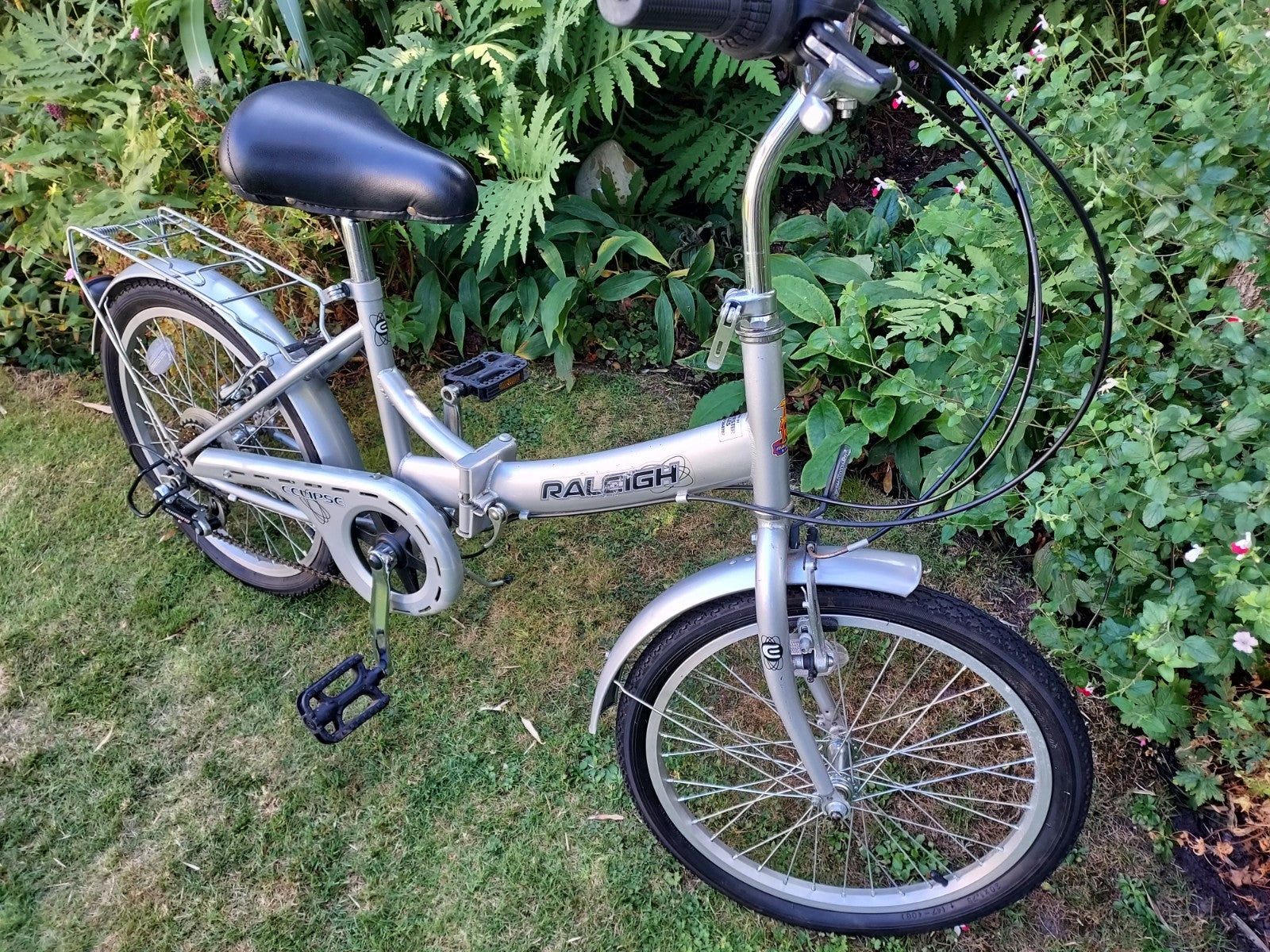 Folding adult bikes with 20" wheels