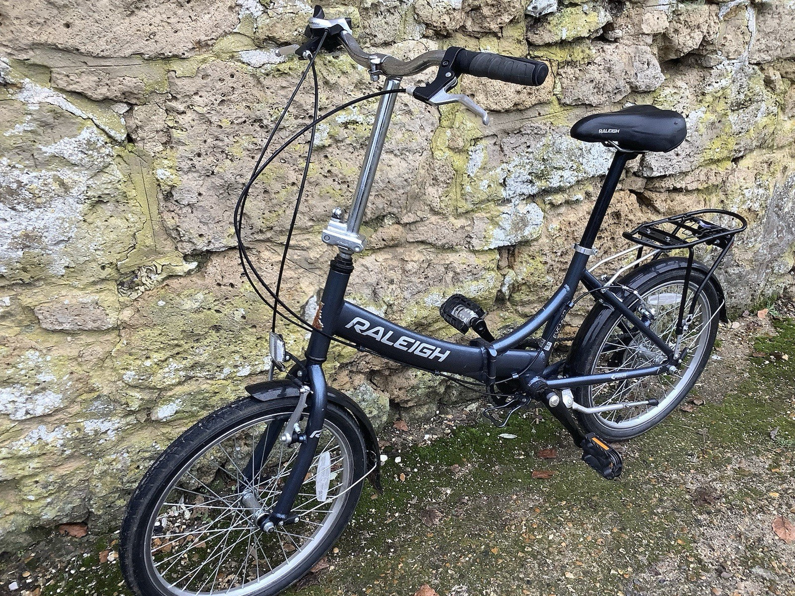 RALEIGH EVO 7SP FOLDING CYCLE - Trigger shift -  UK DELIVERY