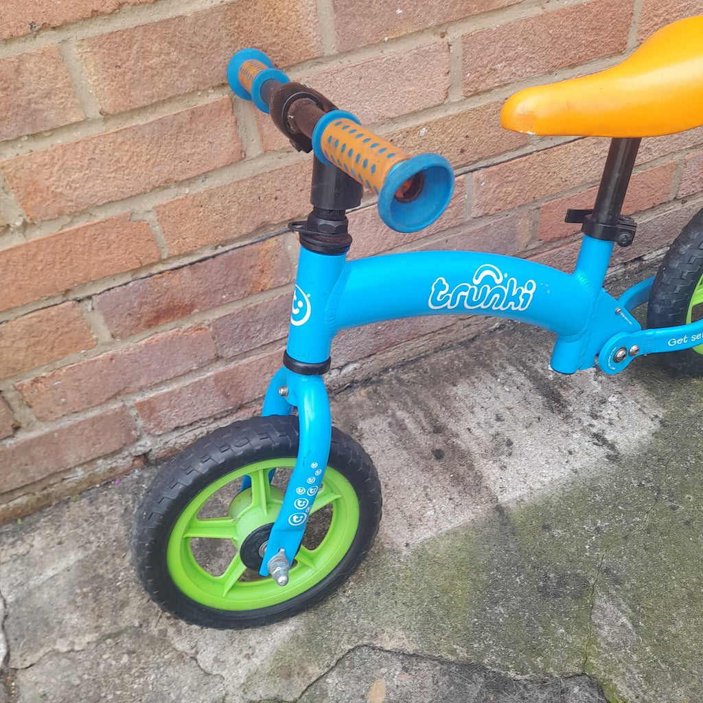 Trunki Folding Balance Bike, 12-inch Wheels Fold to carry/car boot