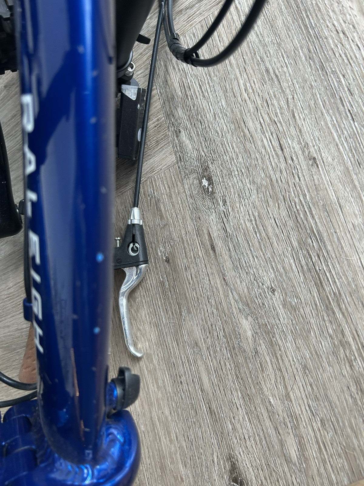 Raleigh Stow-A-Way 20in Folding Bike Blue with Rear Rack & Mudguards
