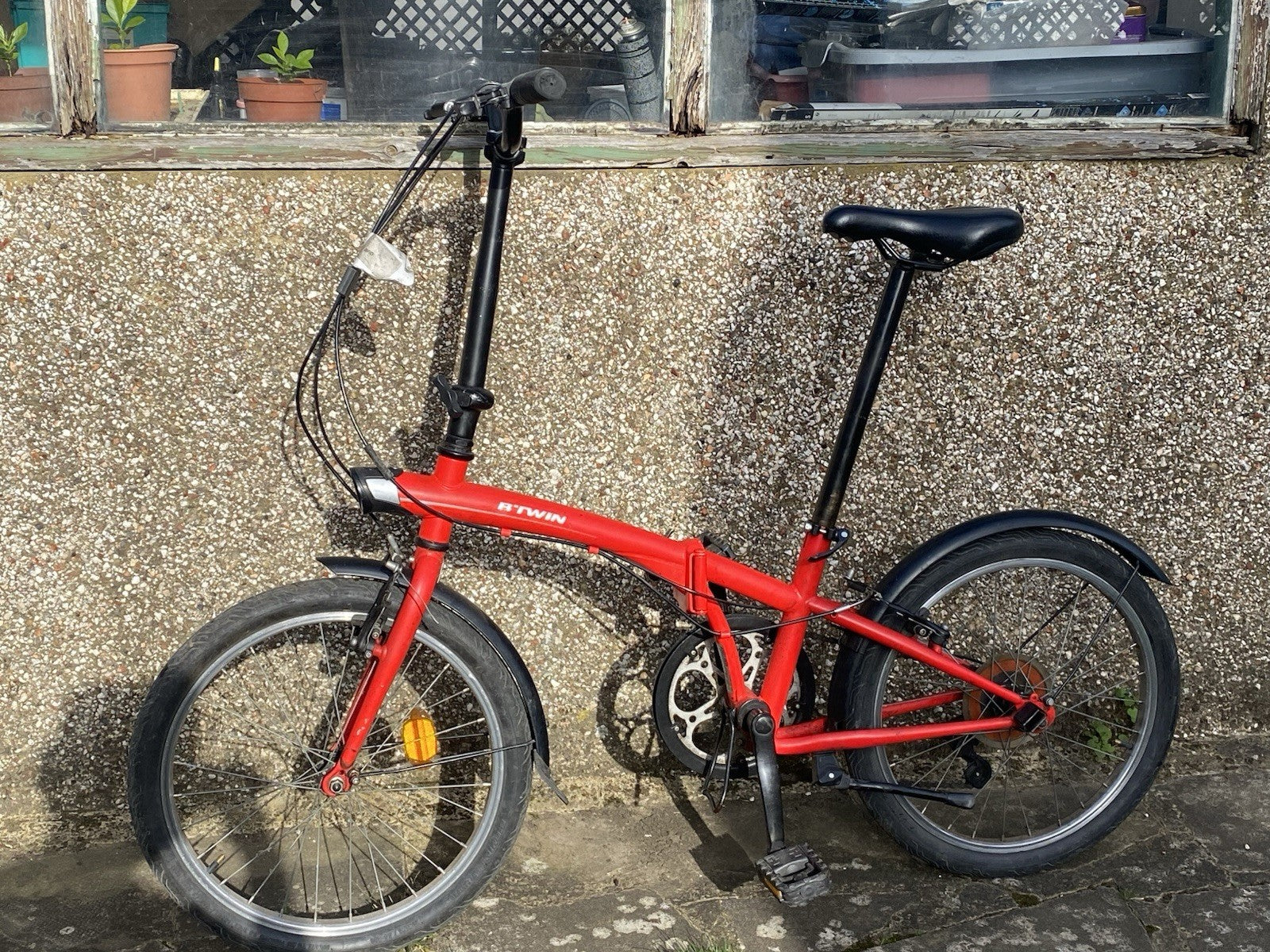 BTwin Tilt 120 Red Folding Bike