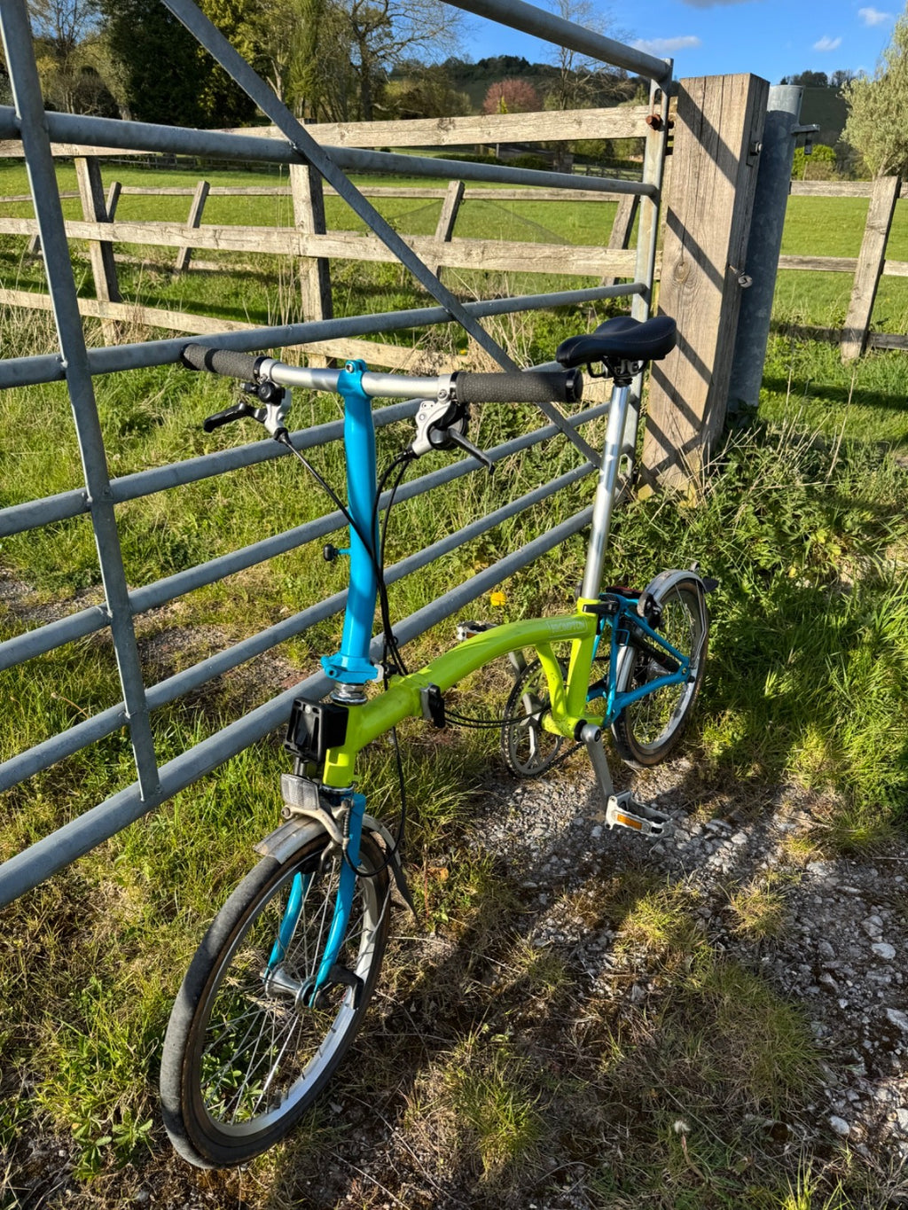 Brompton S2L folding bike - freshly serviced, new chain and wheels
