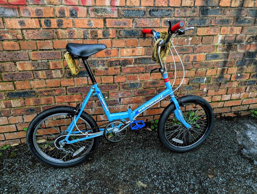 Universal Folding Foldable Bike 6 Speed 20" Wheels Vintage Retro Adventure Bike