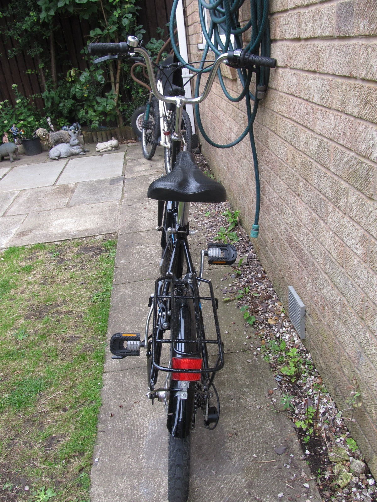 BIKE - FOLDING BIKE - 19 "WHEELS  - UNISEX - VERY GOOD CONDITION