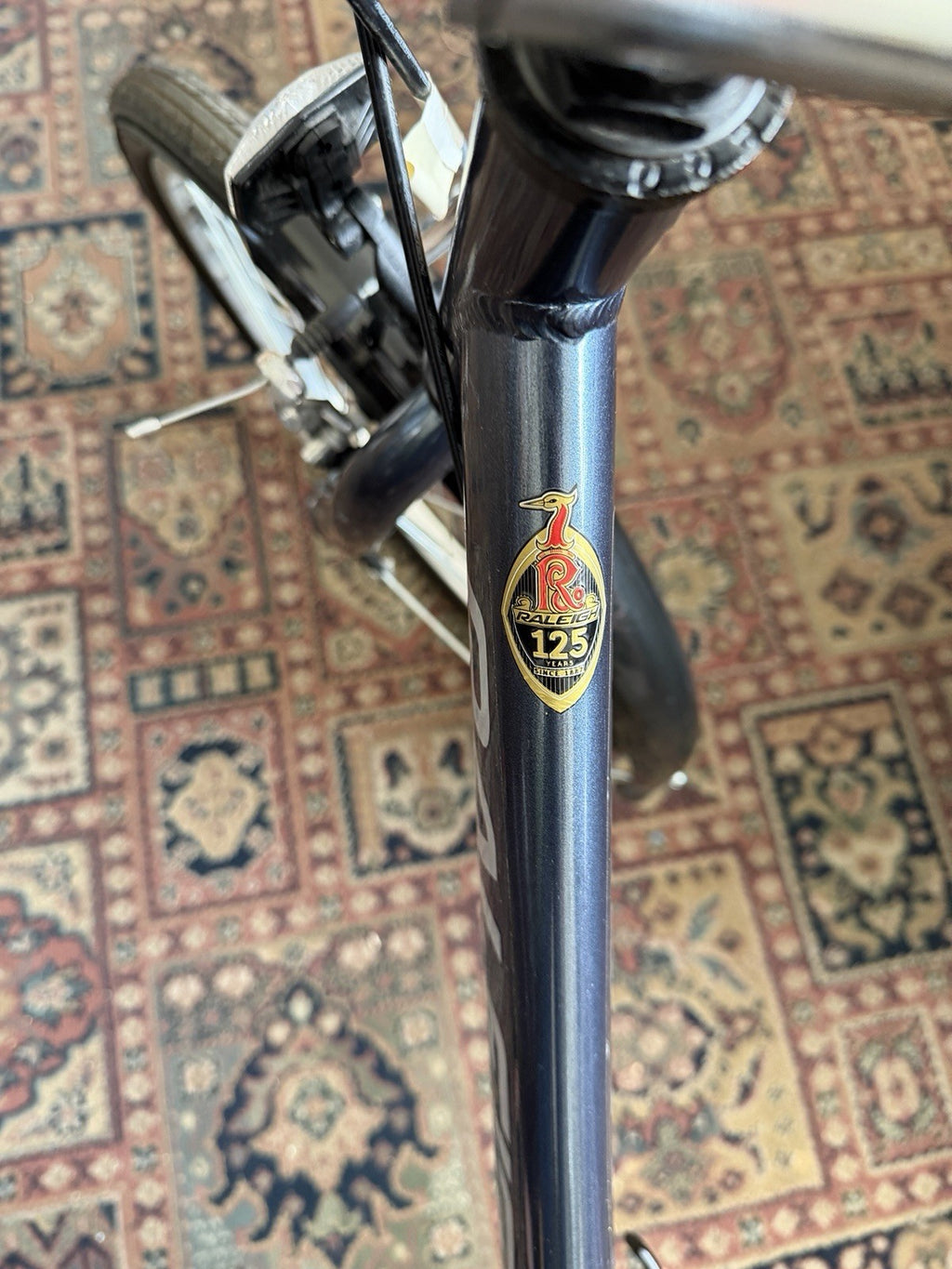 Raleigh Evo 7 Folding Bike 20” Shimano 7 Speed With Rack & Bag