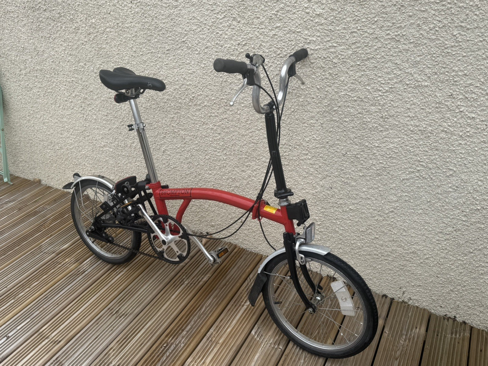 Brompton 3-speed folding bicycle, with telescopic seat post