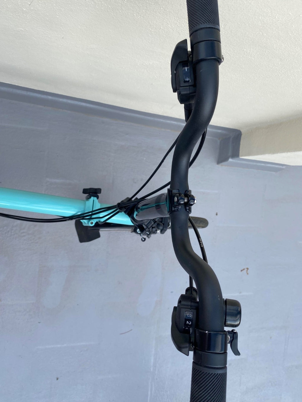 Brompton C Line 6 Speed Folding Bike Turkish Blue black edition Mid Bar