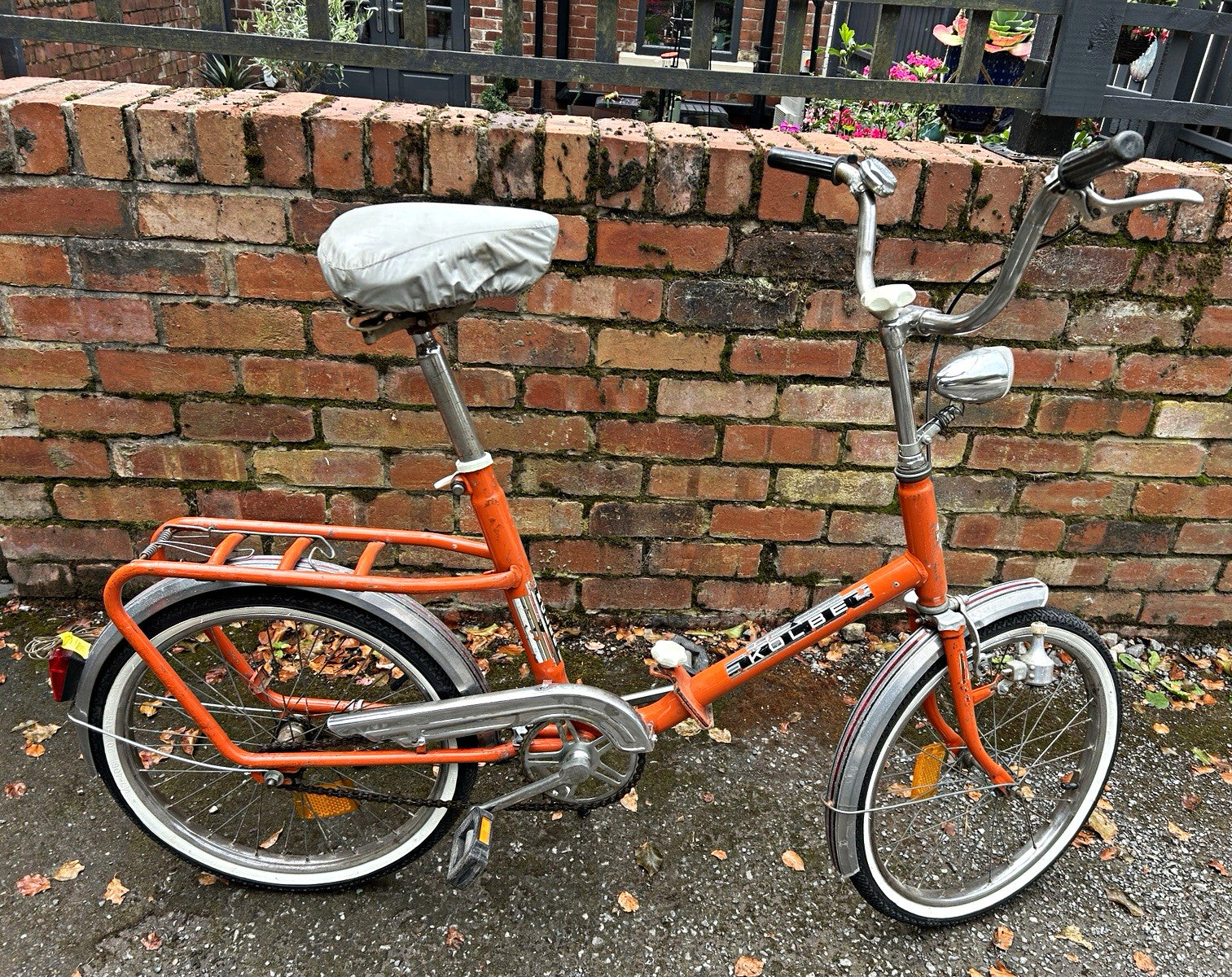 KOLBE 20in Folding Bike Orange/Silver Rear Rack Mudguards Kickstand 1 Speed