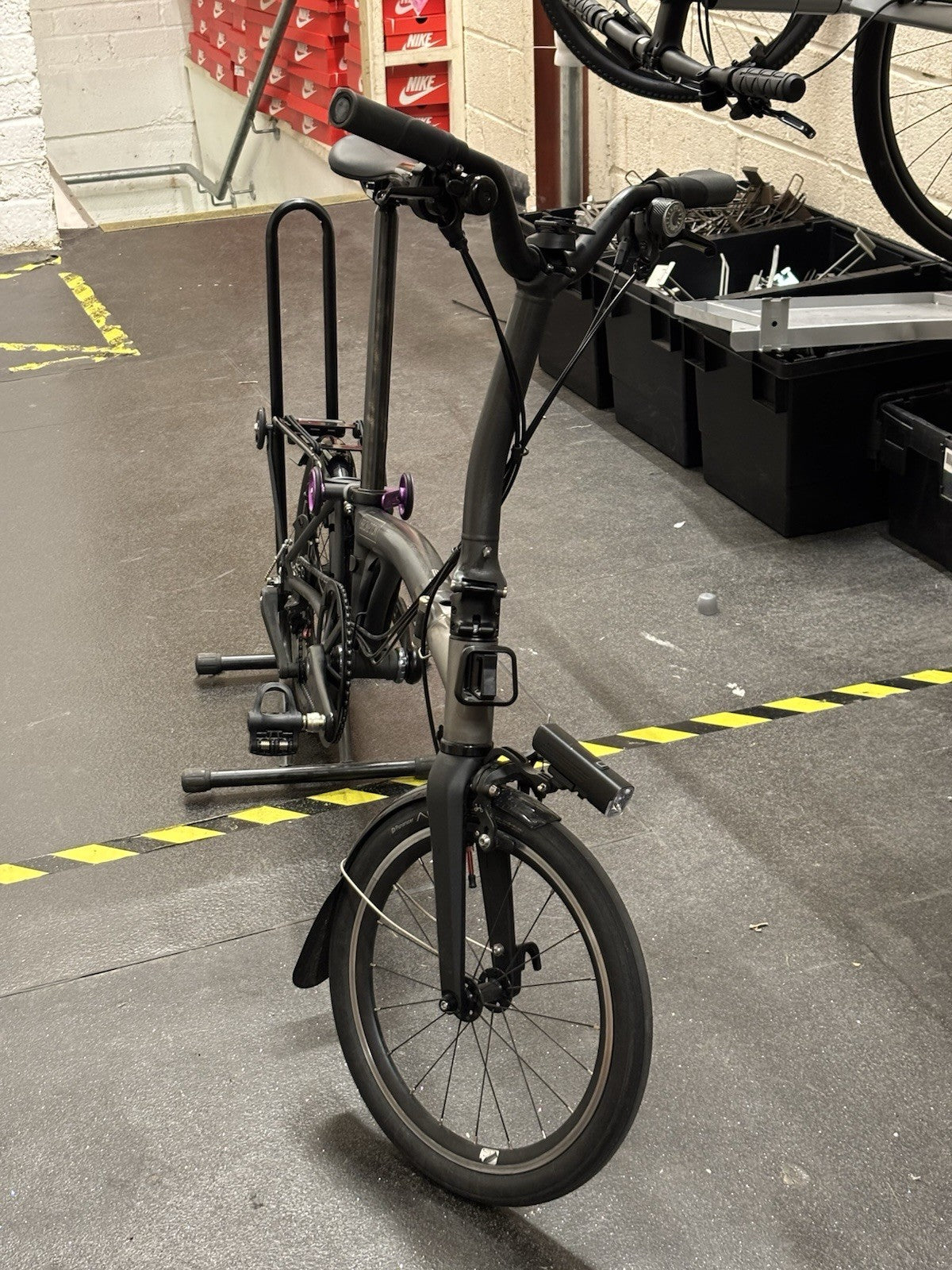 Brompton T Line Explore 12-Speed - Ceratech Black - Mid Bar