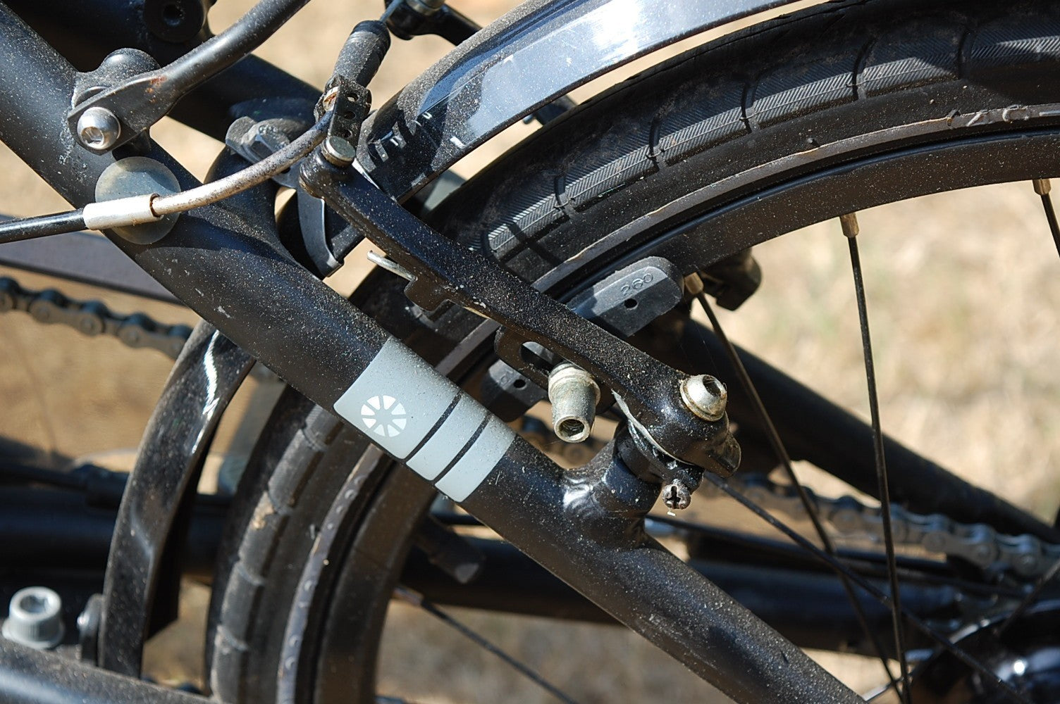 Dahon Vitesse lightweight Aluminium folding bicycle - 5 speed + accessories.